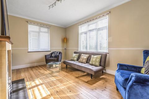 1 bedroom maisonette to rent, Craigton Road London SE9