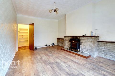 2 bedroom cottage for sale, Cwmffrwdoer, Pontypool