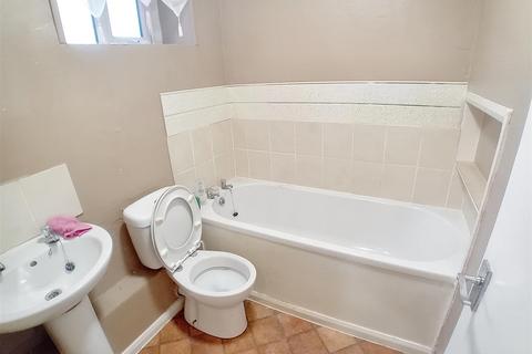 2 bedroom flat for sale, Rainton Street, Sunderland SR4