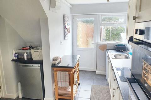 2 bedroom ground floor flat for sale, Cotswold Road, Bristol BS37