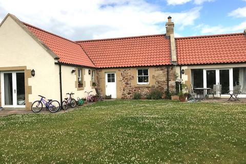 4 bedroom cottage to rent, 2 East Mains, Samuelston, EH41