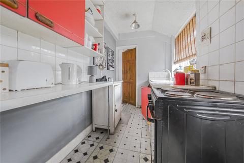 3 bedroom terraced house for sale, Thornbury Road, Isleworth