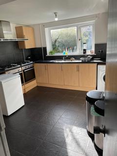 6 bedroom house share to rent, St. Helens Avenue, Swansea SA1