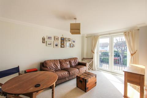 1 bedroom apartment to rent, Wynn Road, Tankerton, Whitstable