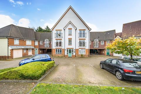 2 bedroom apartment for sale, Hartigan Place, Woodley, Reading