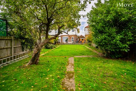 3 bedroom semi-detached house for sale, Beulah Hill, London SE19