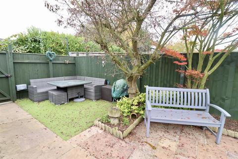 3 bedroom terraced house for sale, Blackburn Avenue, Brough