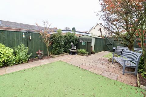 3 bedroom terraced house for sale, Blackburn Avenue, Brough