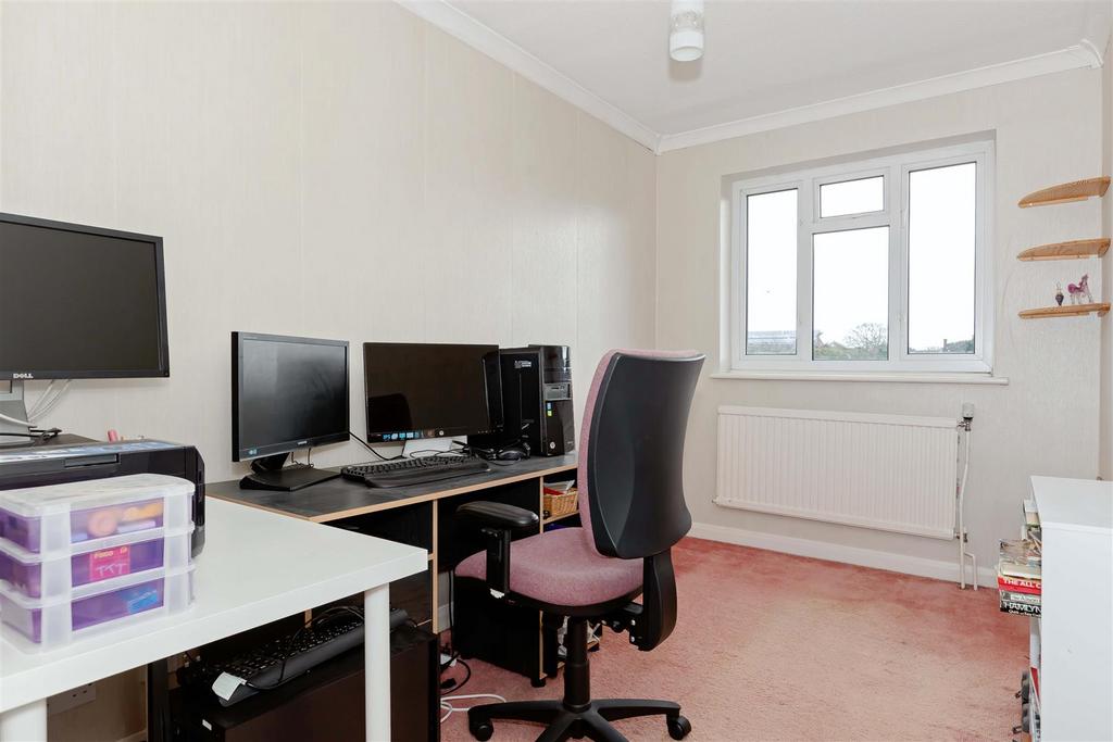 13 Nelson Rd.jpg