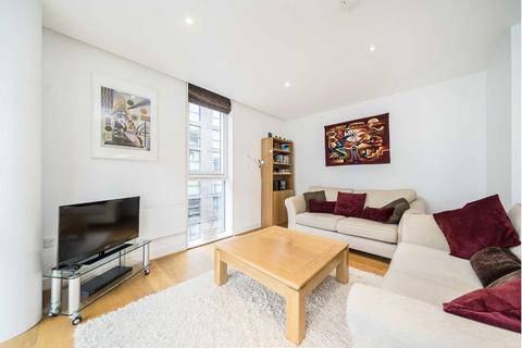 1 bedroom flat for sale, Times Square, London E1