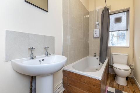 110h Clyde Road, Croydon, CR0 6SW