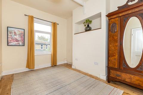 110h Clyde Road, Croydon, CR0 6SW