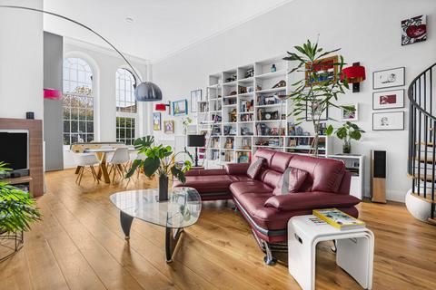 undefined, Florence Way, Knaphill, Woking, Surrey, GU21