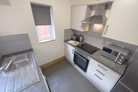 3 bedroom house to rent, Cameron Street, L7 0EN,