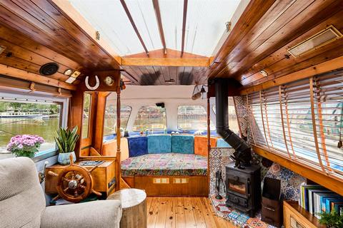 1 bedroom houseboat for sale, Burgoine Quay, Hampton Wick, KT1