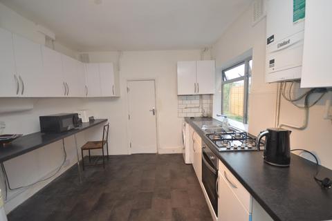 1 bedroom in a house share to rent, Wolfington Road, West Norwood, London, SE27