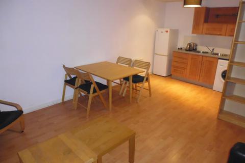 2 bedroom flat to rent, Moir Street , Glasgow G1