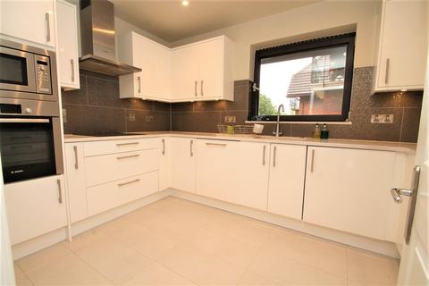 3 bedroom flat to rent, Palmerston Court, Elmfield Close, Harrow on the Hill