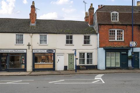 3 bedroom terraced house for sale, Northgate Street, Devizes