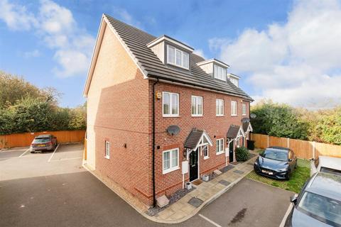 3 bedroom end of terrace house for sale, Woolhouse Place, Dartford, Kent