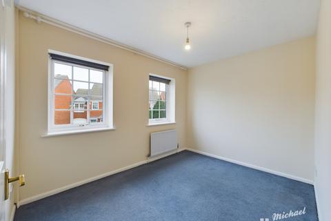 2 bedroom semi-detached house for sale, Lark Vale, Aylesbury