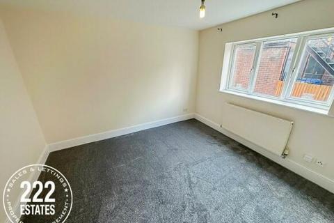 2 bedroom apartment to rent, High Street Golborne Warrington WA3 3BH