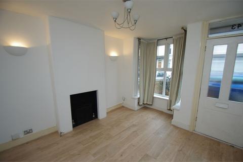 2 bedroom terraced house to rent, Acme Road, Watford, WD24