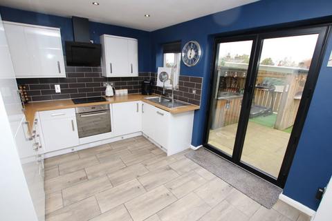 3 bedroom link detached house for sale, PARK LODGE VIEW - SKELMANTHORPE