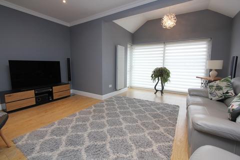 138 Fontygary Road, Rhoose, Barry, CF62 3DU