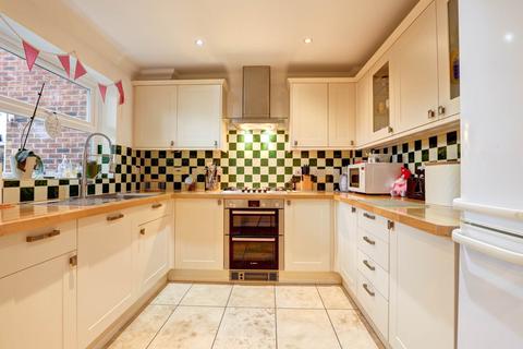 3 bedroom detached house for sale, Counter Close, Blandford Forum