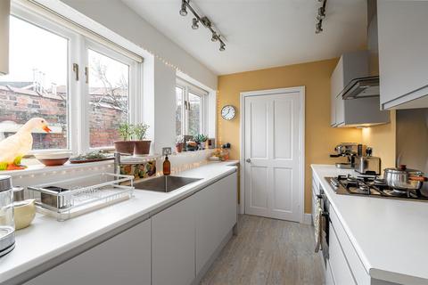 3 bedroom townhouse for sale, St. Martins Lane, York, YO1 6LN