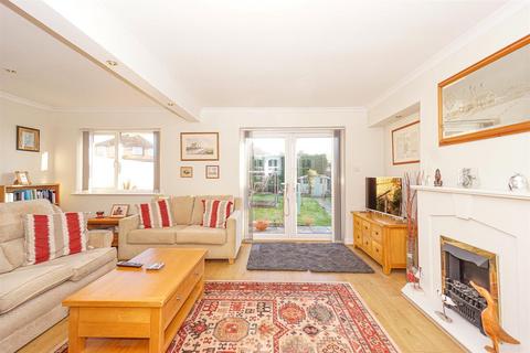 3 bedroom detached bungalow for sale, Grange Avenue, Hastings