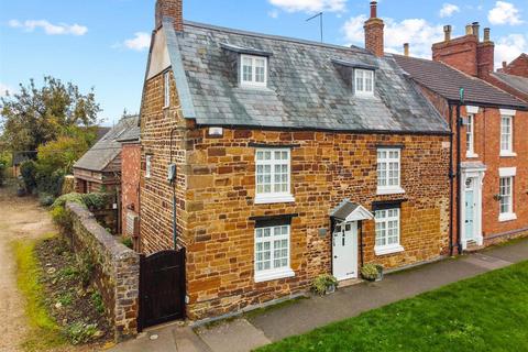 4 bedroom cottage for sale, The Green, Hardingstone, Northampton