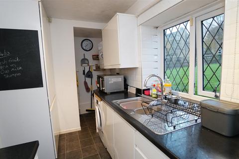 3 bedroom cottage for sale, Moorside Road, Eccleshill, Bradford