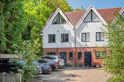 4 bedroom end of terrace house for sale, Maidstone Road, Wrotham Heath, Sevenoaks