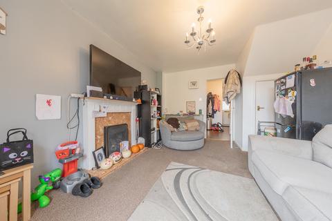 2 bedroom end of terrace house for sale, North Road, Nottingham NG10