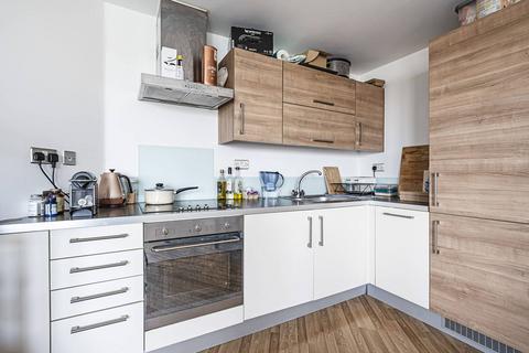 1 bedroom flat for sale, Tyssen Street, Dalston, London, E8