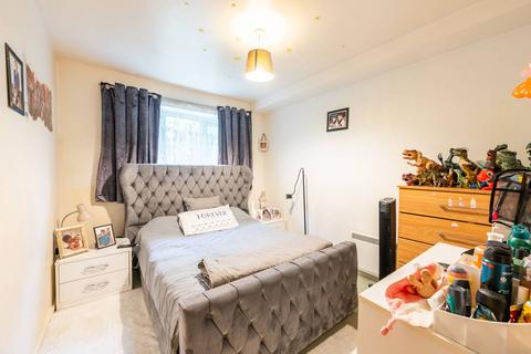 38 Leopold Road, London, N18 2EW