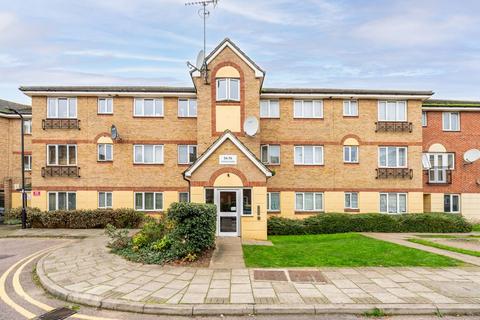 38 Leopold Road, London, N18 2EW