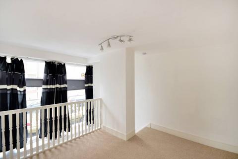 1 bedroom maisonette to rent, Goring Road, N11, Bounds Green, London, N11