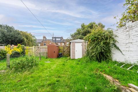 4 bedroom terraced house for sale, Nursery Street, Tottenham, London, N17