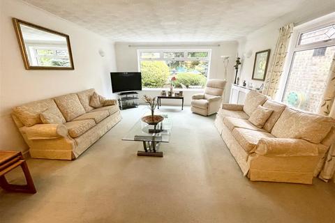 4 bedroom detached house for sale, Okus Road, Old Town, Swindon