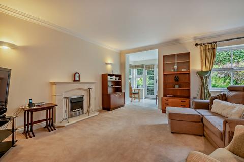 2 bedroom flat for sale, Breedons Hill, Pangbourne, Berkshire