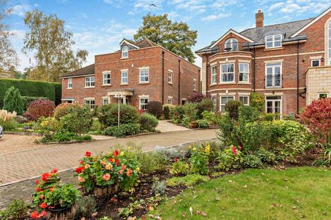 15 Breedons Hill, Pangbourne, Reading, RG8 7AT