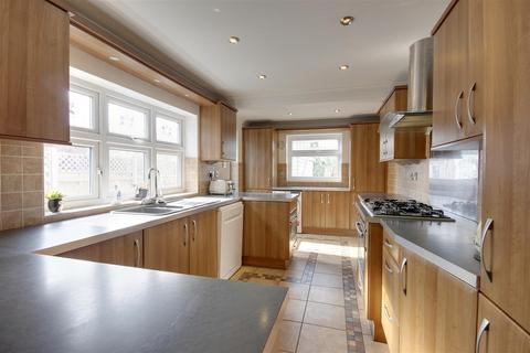 12 Coppice Side, Hull, HU4 6XJ