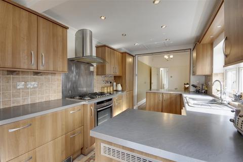 12 Coppice Side, Hull, HU4 6XJ