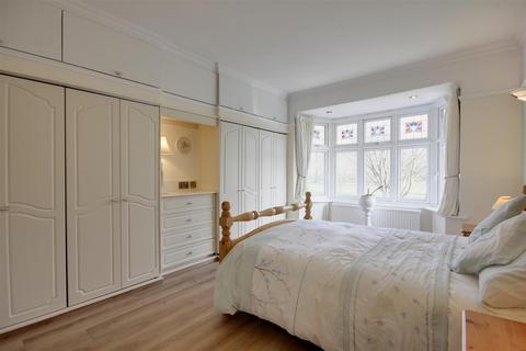 12 Coppice Side, Hull, HU4 6XJ