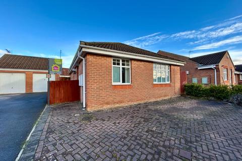 2 bedroom detached bungalow to rent, 2 Bed Detached Bungalow, Farndale Road, Bridlington, YO16 6GT