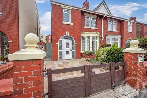 3 bedroom semi-detached house for sale, Beaufort Avenue, Bispham