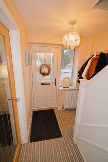 25 Manor Way, Bagshot, GU19 5JZ
